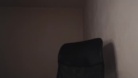 HenryAxe online show from September 2025 11:04:02 AM