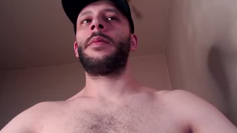 Snapshot of henryaxe chatting on July 2026 06:05:01 PM HenryAxe online show from July 2026 06:05:01 PM