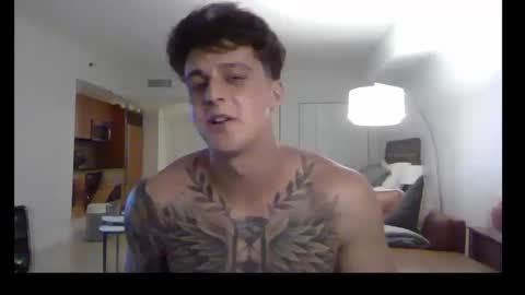 henrydesanti online show from September 2025 12:54:01 AM