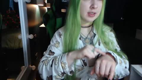 Hentaishiing online show from January 2025 12:22:02 PM