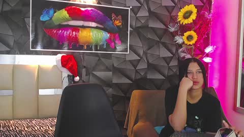 HERA online show from December 2024 11:50:02 PM