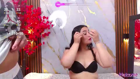 hera n zeus online show from November 2025 07:23:02 PM