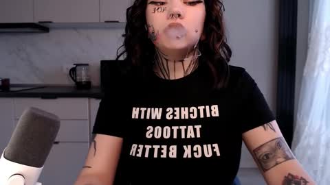 dirty Diana online show from February 2025 12:14:02 PM