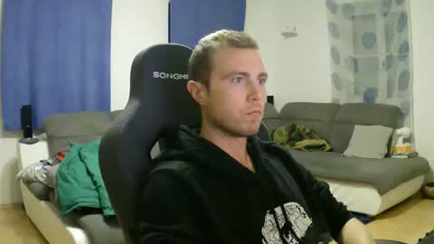 John Pearl online show from March 2026 07:07:01 PM