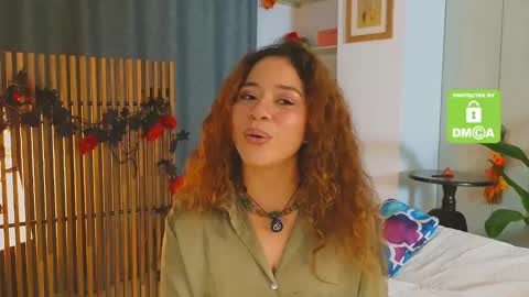 hercyqueen online show from April 2026 11:27:01 PM