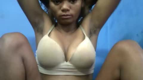 herisse01 online show from April 2026 05:05:01 AM