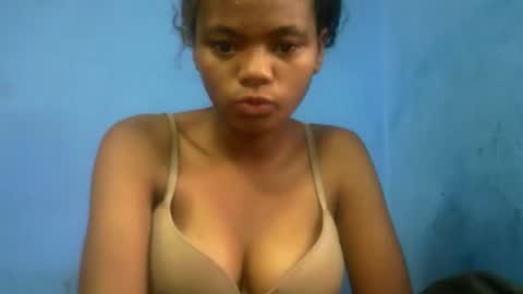 herisse01 online show from April 2026 07:06:01 AM