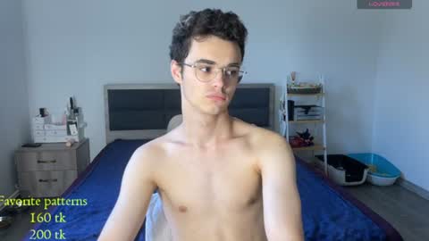 Snapshot of herman_gross chatting on July 2026 02:40:01 AM herman_gross online show from July 2026 02:40:01 AM