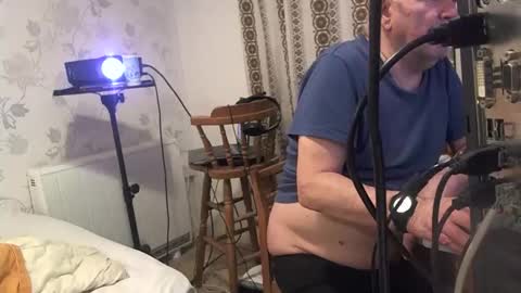 mature online show from January 2026 06:37:02 AM