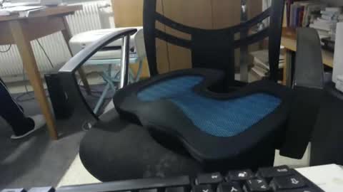 hero0111 online show from February 2025 01:21:02 PM