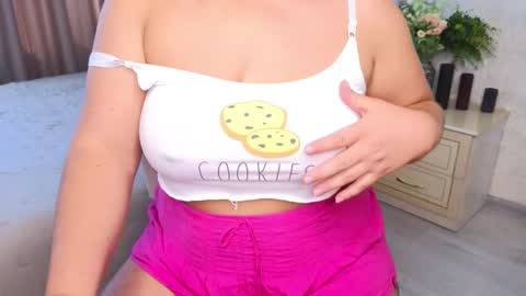 Maryana online show from October 2025 08:23:02 AM