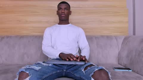 heteros men online show from September 2025 01:13:01 PM