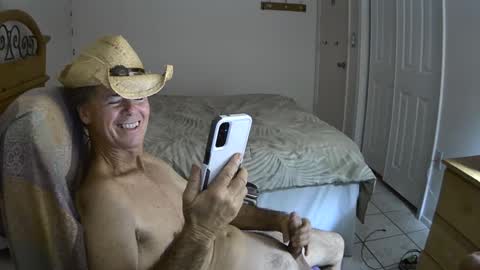 hewes1 online show from February 2025 08:27:02 AM