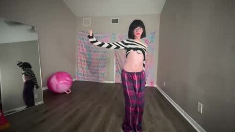 salem online show from February 2025 01:33:01 AM