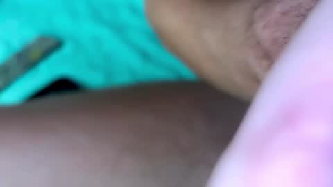 Snapshot of hey_arnold chatting on December 2024 09:22:02 PM Arnold online show from December 2024 09:22:02 PM