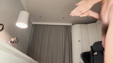 Snapshot of hey_arnold chatting on November 2025 03:12:02 PM Arnold online show from November 2025 03:12:02 PM