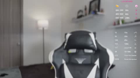 Snapshot of hey_cesard chatting on October 2025 02:54:01 PM hey_cesard online show from October 2025 02:54:01 PM