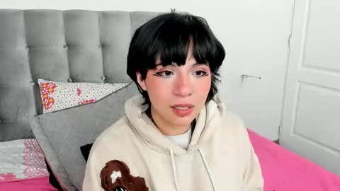 Noraly  online show from February 2025 04:59:01 AM