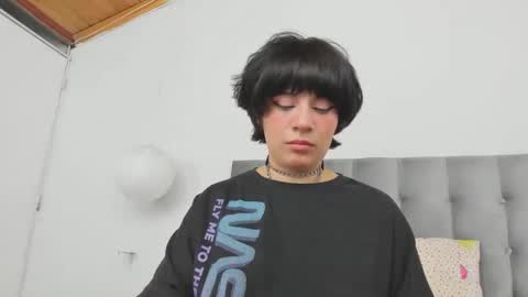 Noraly  online show from February 2025 07:47:02 AM