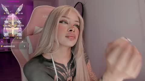 Bambi.....Help me get 100 likes in the satisfaction bar. online show from December 2024 04:23:02 AM