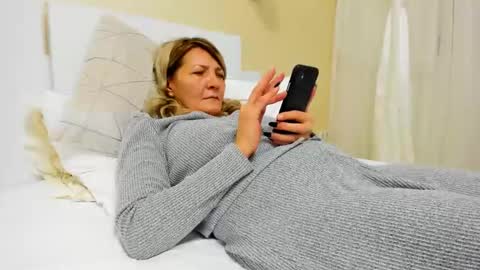 Heyheygrey online show from February 2025 01:08:01 PM