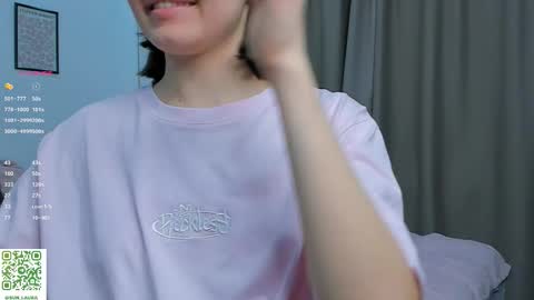 Laura online show from March 2026 06:59:01 PM