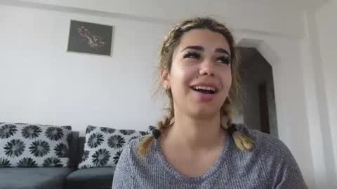 Siana online show from June 2026 11:21:02 AM