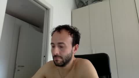 hhombre online show from May 2026 08:42:01 AM