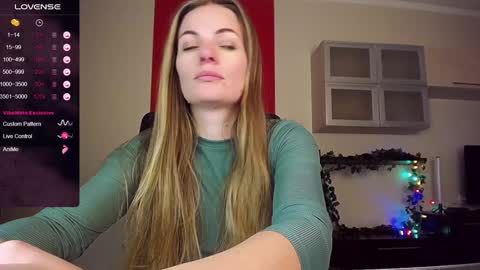 Lina online show from January 2025 11:50:01 AM