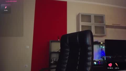 Lina online show from January 2026 05:35:01 AM