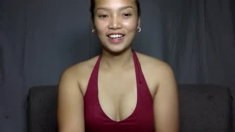 hi_there99 online show from October 2025 10:47:01 PM