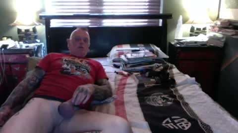 Snapshot of hiasallfuk13 chatting on December 2024 06:22:02 AM HARDCORE13 online show from December 2024 06:22:02 AM