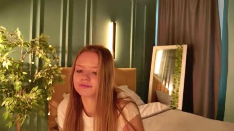 My name is Angelina but I like when you call me Angel online show from September 2025 07:57:02 AM