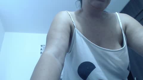 Tinna online show from December 2024 11:59:01 AM