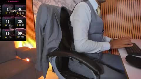 George online show from October 2025 02:22:02 AM