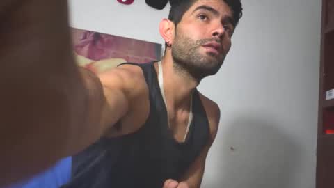 hideonbush online show from March 2026 12:33:02 PM