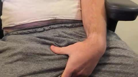 hifrommn1 online show from December 2025 04:23:02 PM