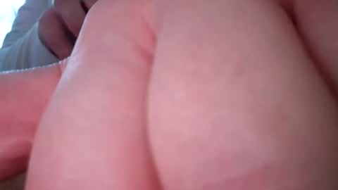 highsex28x online show from November 2025 03:33:02 PM