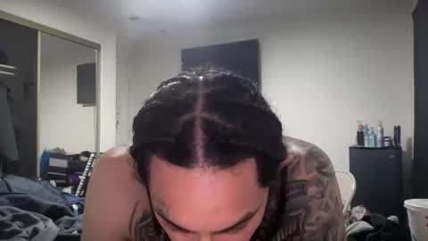 hihello7777 online show from December 2025 05:58:02 AM