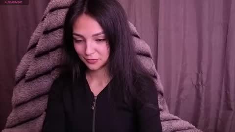 HIHIKA online show from September 2025 07:26:02 PM