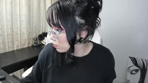 hikaru_arimura online show from February 2025 02:26:01 AM