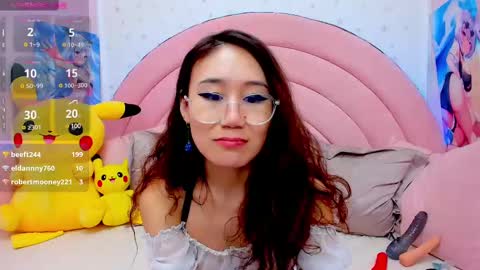 Hikori online show from February 2025 07:45:01 AM