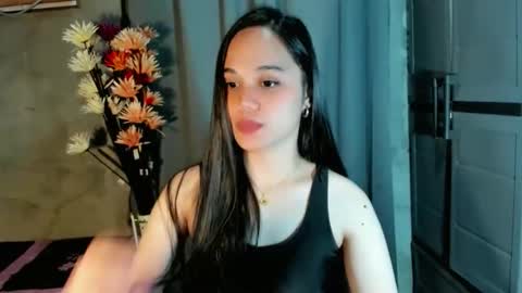 hilarymolly online show from February 2026 09:31:01 PM