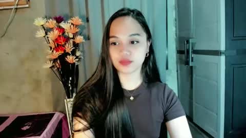 hilarymolly online show from February 2026 01:17:01 AM