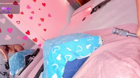  Hilary  online show from November 2025 07:38:02 PM