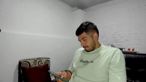 Hi moreno online show from February 2025 10:44:02 PM