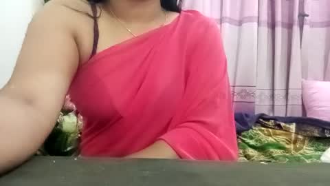 himuhimu22 online show from February 2025 07:10:01 PM