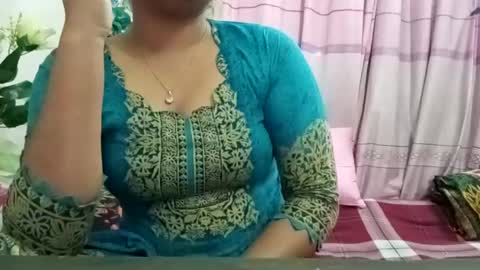 himuhimu22 online show from March 2025 03:05:02 PM