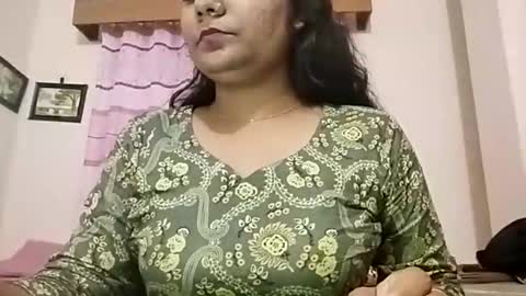 himuhimu22 online show from April 2026 08:53:02 PM