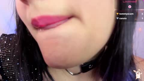 Snapshot of hinata_21_ chatting on December 2024 08:37:02 PM hinata online show from December 2024 08:37:02 PM